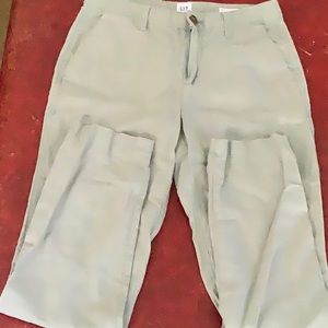 Gap Girlfriend Chino size 00. Linen cotton blend. Sage color. Nice